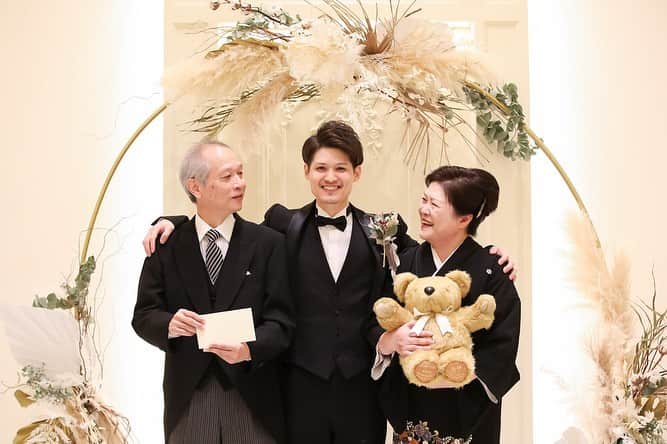 TAKE and GIVE NEEDS(T&G公式) のグルメインスタ