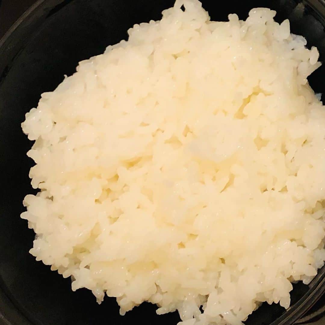 中嶋ユキノさんのインスタグラム写真 - (中嶋ユキノInstagram)「白米🍚の美味しさ、、すごい。  #白米 #ごはんがすすむ  #食べるの大好き  #普段はもち麦スーパー大麦入り玄米」12月1日 18時17分 - nakajima_yukino