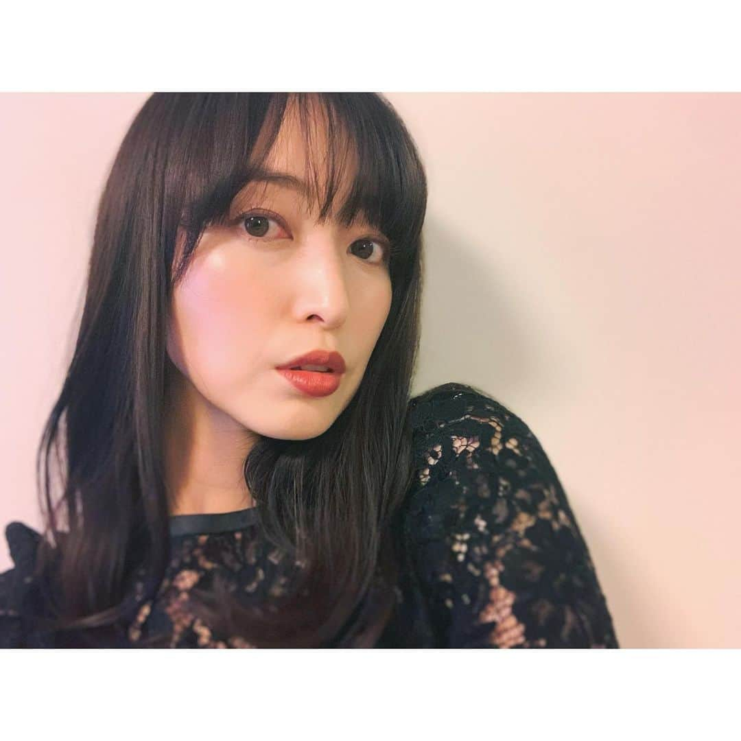 上野なつひさんのインスタグラム写真 - (上野なつひInstagram)「たまにはオシャレしたいよね😗❤️ ドレスはセルフォード👗 #celford」12月1日 12時54分 - natsuhi