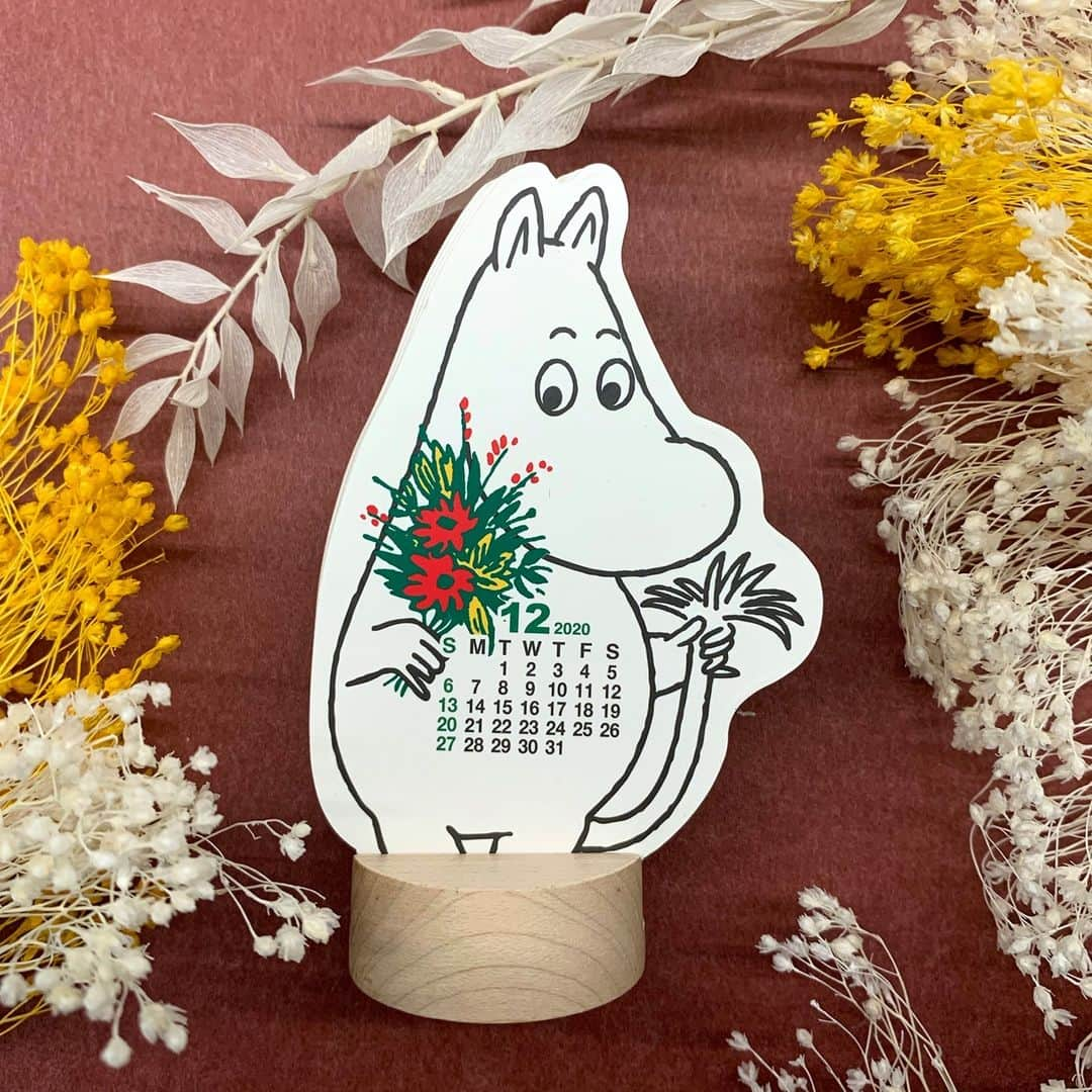 ムーミンさんのインスタグラム写真 - (ムーミンInstagram)「Hello #December 💛 Have a Moominous new month!😍  #moomin #moominofficial #calendar #monthlyimage」12月1日 13時09分 - moominofficial