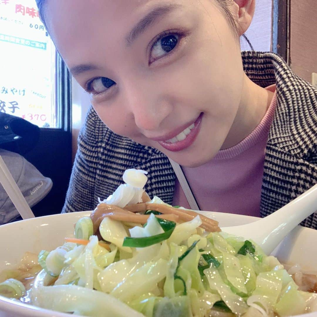 蒼怜奈さんのインスタグラム写真 - (蒼怜奈Instagram)「病み上がりラーメン🍜  #あおいれいな #蒼怜奈 #japanesegirl #girlsphoto」12月1日 13時23分 - the_reinuts