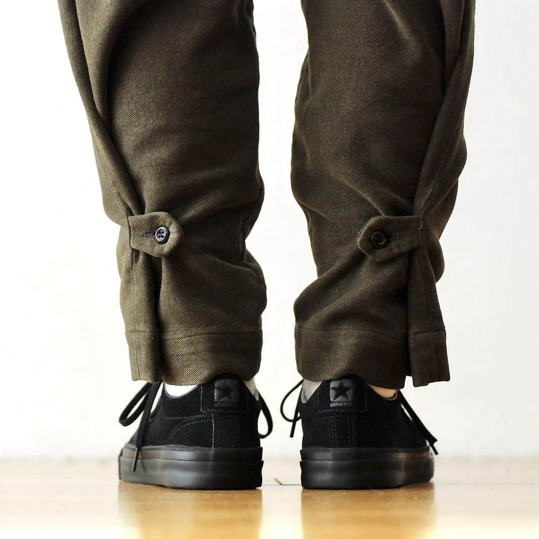 のインスタグラム：「［#10倍ポイント開催中！］ itten. / イッテン "itten 77 Cycle Pants" ¥23,100- _ 〈online store / @digital_mountain〉 https://www.digital-mountain.net/shopdetail/000000012723/ _ 【オンラインストア#DigitalMountain へのご注文】 *24時間受付 *15時までご注文で即日発送 *1万円以上ご購入で送料無料 tel：084-973-8204 _ We can send your order overseas. Accepted payment method is by PayPal or credit card only. (AMEX is not accepted)  Ordering procedure details can be found here. >>http://www.digital-mountain.net/html/page56.html  _ #itten. #イッテン _ 本店：#WonderMountain  blog>> http://wm.digital-mountain.info _ 〒720-0044  広島県福山市笠岡町4-18  JR 「#福山駅」より徒歩10分 #ワンダーマウンテン #japan #hiroshima #福山 #福山市 #尾道 #倉敷 #鞆の浦 近く _ 系列店：@hacbywondermountain _」