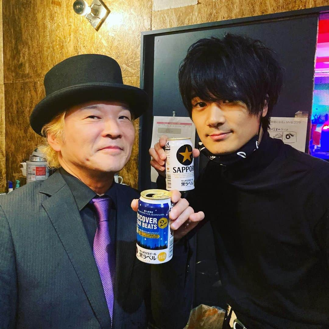 田中和さんのインスタグラム写真 - (田中和Instagram)「とりあえず佐々木くんと〜🍺  #afloodofcircle   #勝手にしやがれ」12月1日 15時28分 - kazz620