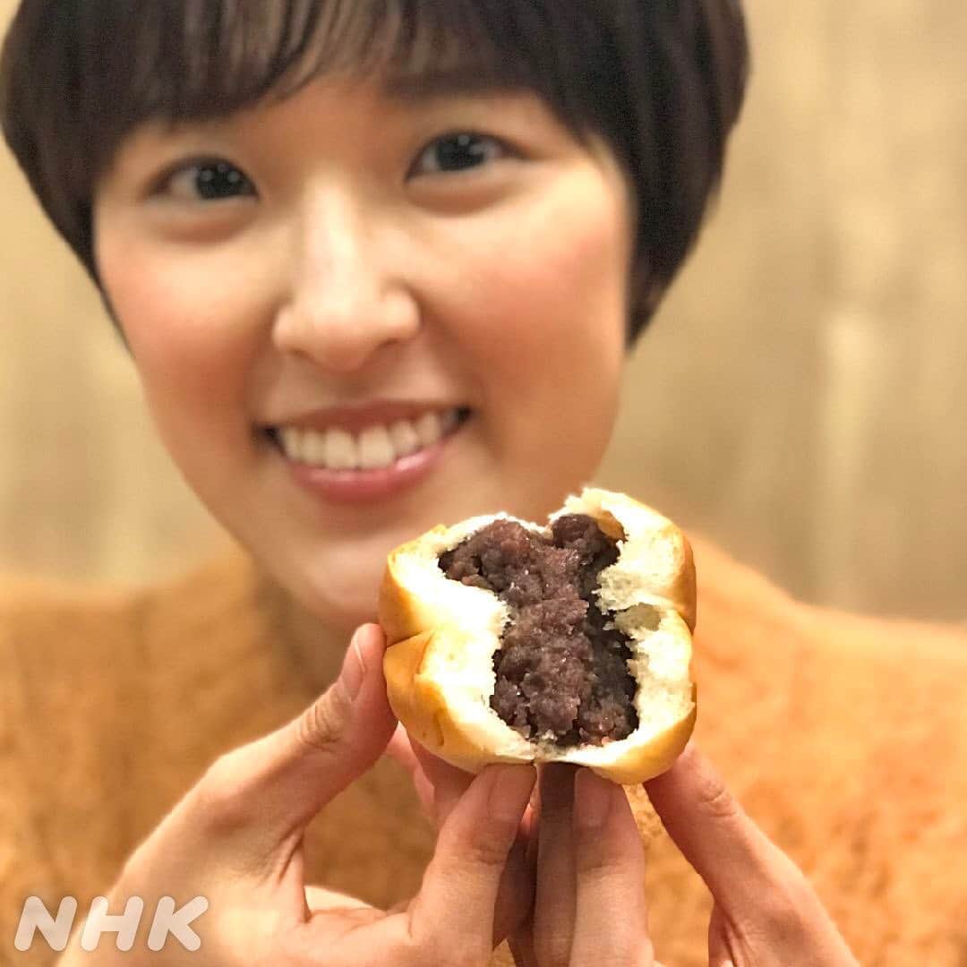 あさイチさんのインスタグラム写真 - (あさイチInstagram)「あなたは粒あん派？こしあん派？🍡 近江アナは食物繊維もしっかり取れそうな粒あん派だそうです。  いよいよ12月。急に寒くなりましたよね⛄️ 温かいぜんざいが恋しい季節になりました。  今日は砂糖ひかえめでも、 しっかり甘いぜんざいの作り方を紹介しました。 詳しくはスワイプしてみてください👉  #粒あん #こしあん #今日から12月 #寒い #ぜんざい がおいしい   #近江友里恵 アナ #nhk #あさイチ #8時15分」12月1日 16時37分 - nhk_asaichi