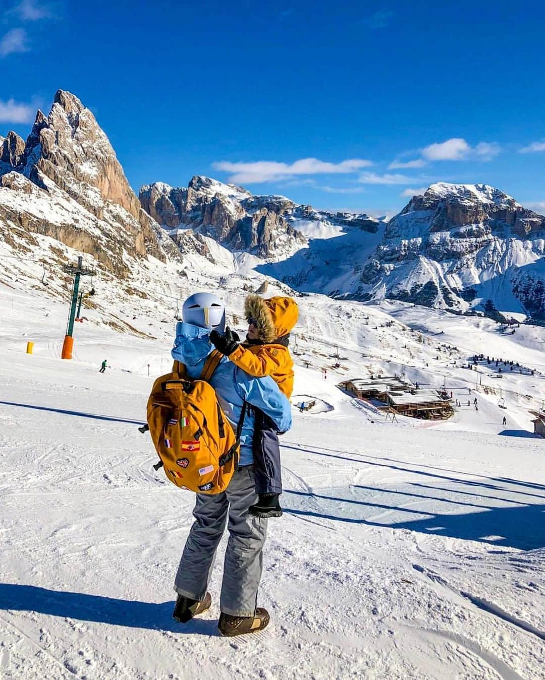 CABINZEROさんのインスタグラム写真 - (CABINZEROInstagram)「The beautiful land of life 🏔🏔🏔 Thank you so much for sharing your awesome photo with us ❤️🙏🌈 @letsgosomewherepl ! So beautiful photo 📸 #cabinzero #repost #travellife #travelblogger #travelwithkids #winter #snowboarding #italia #dolomiti #travelling #adventure #photography #photooftheday #instagram #instadaily #instagood #amzing #view #backpack #classic #travelstyle #travelbags #thankyou #staysafe #travellover #traveltheworld」12月2日 3時32分 - cabinzero