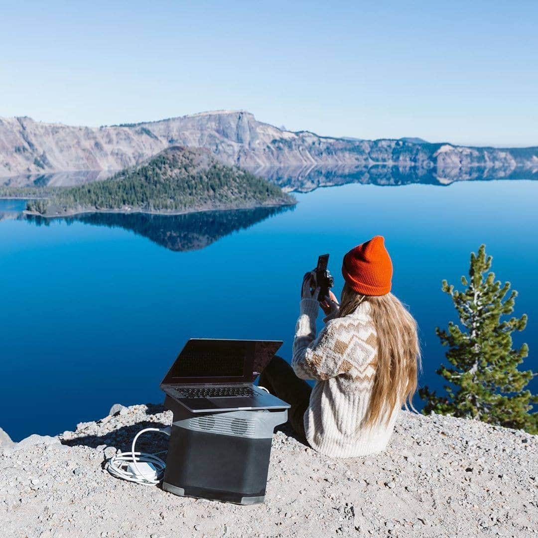 デルタ航空のインスタグラム：「WFH goals.  Photo: @jazzabel」