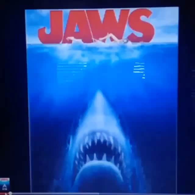 Manny The Frenchieのインスタグラム：「When a pandemic hits and you are already looking forward to the next Shark Week. . . #turnbacktuesday #tbt #sharkweek #discoverychannel」
