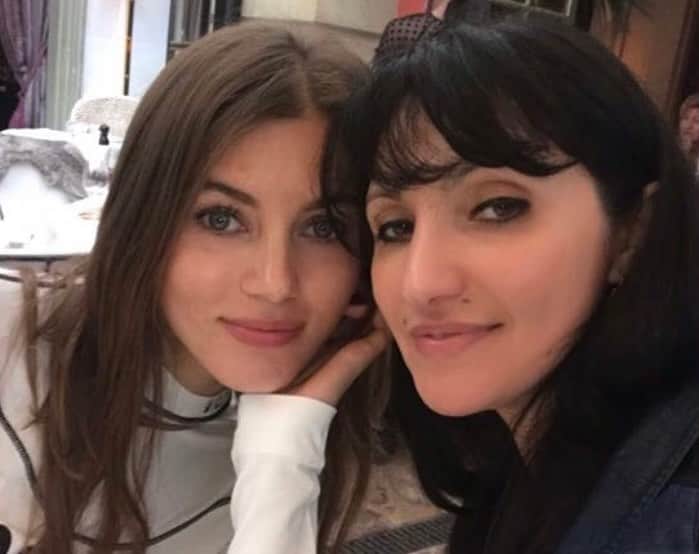 ヴァレリー・カウフマンのインスタグラム：「Happy Birthday my @lena_bodet ! ❤️🎉 One of the greatest person I had chance to meet!Thank you so much for the precious support and advises !wishing you everything your heart desires! Love you long time! ❤️」
