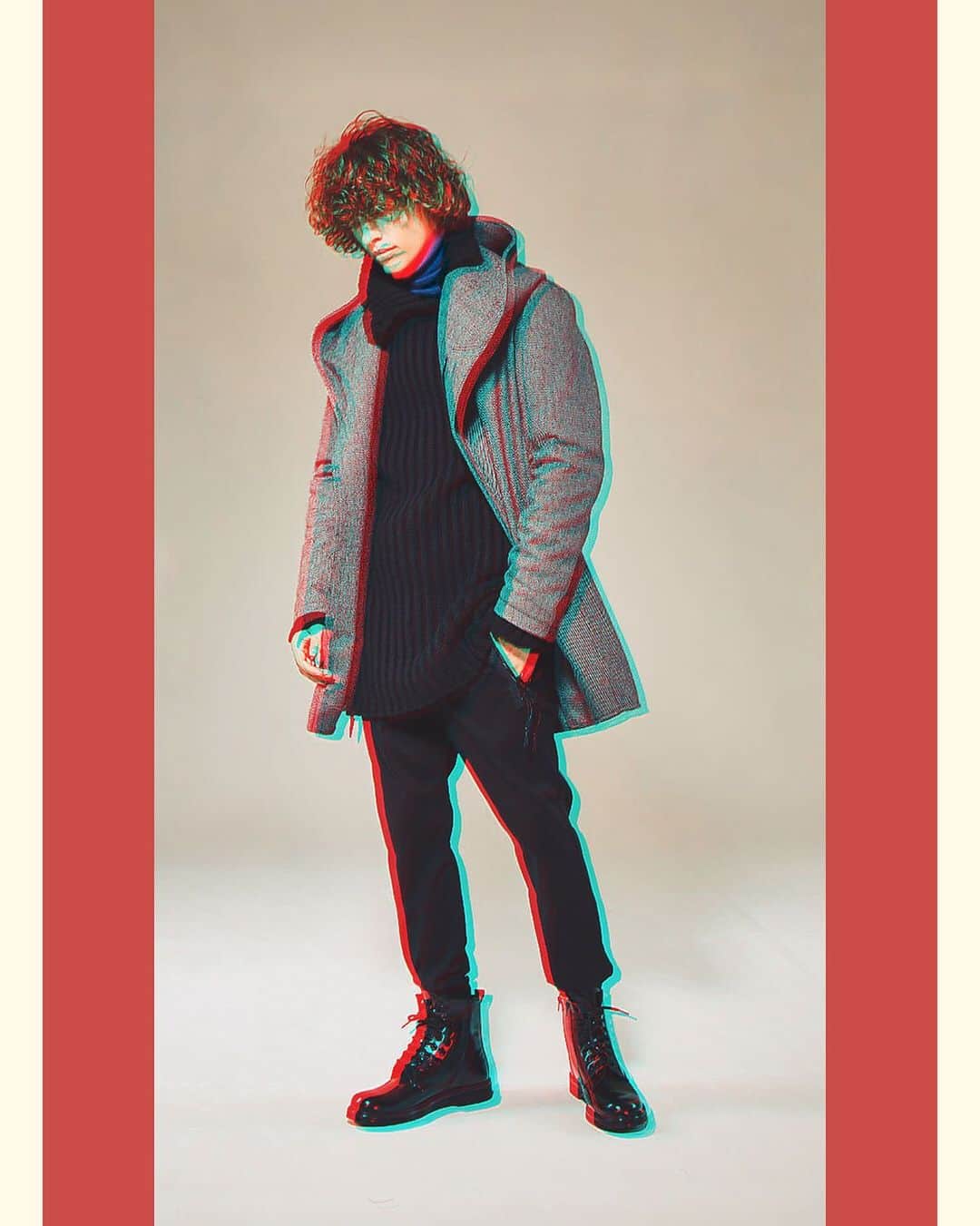 ザゴンマンのインスタグラム：「🟢 Il futuro è adesso, seguici e lo vedrai. . . . . . #xagonman #xagonmanclothing #man #future #now #outfit #fashion #style #palette #december #thuesday #fallvibes #picoftheday #autumn #beyourself #italy #bologna #2020」