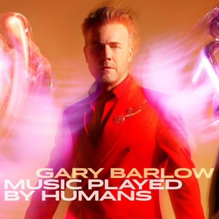 マイケル・ブーブレのインスタグラム：「My Amigo @officialgarybarlow just released an amazing record. I think you’ll love it. Congrats Buddy! Go check it out now.」