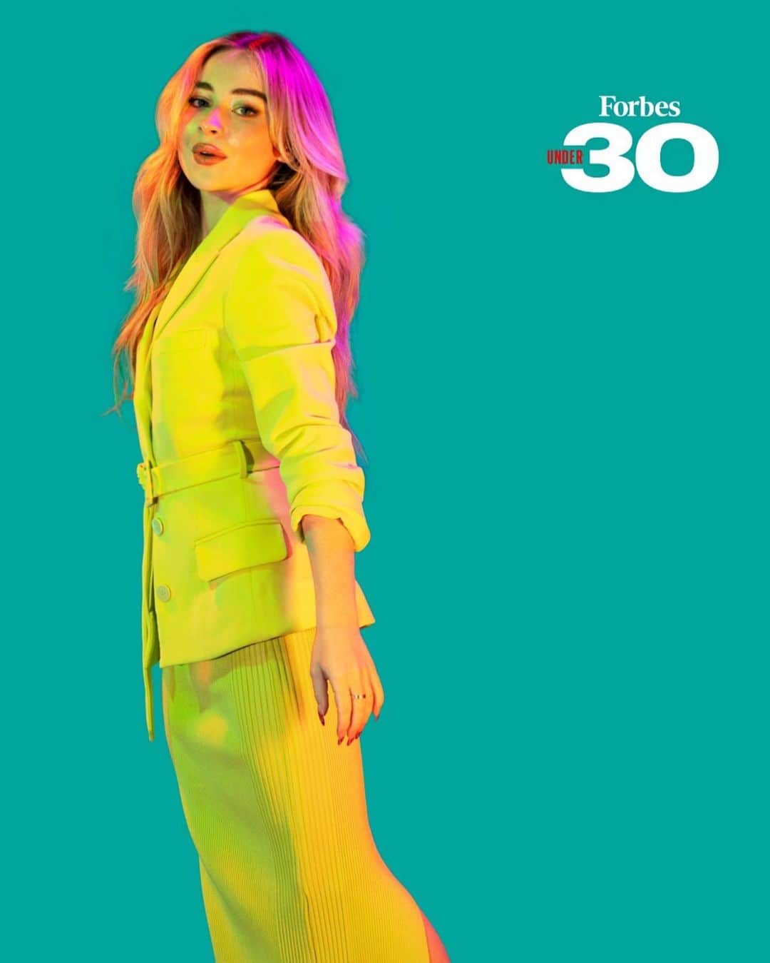 サブリナ・カーペンターのインスタグラム：「@forbes 30 UNDER 30  what an honor !! thank you !!」