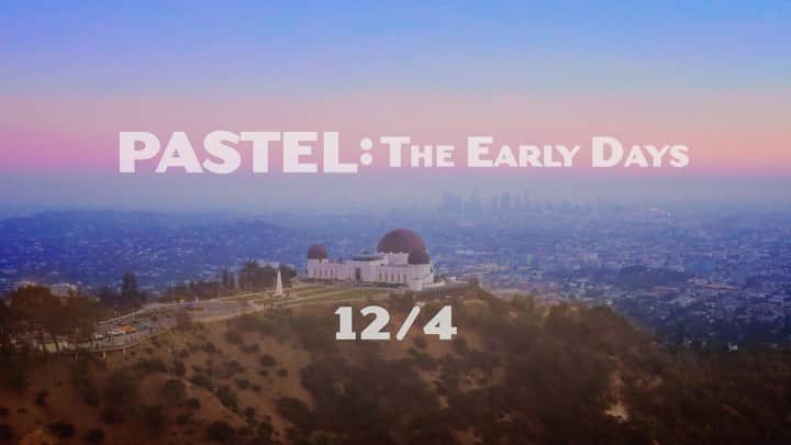 ジャック・ジョンソンのインスタグラム：「Friday baby here we go. Live show on Saturday with @moment.house make sure you tune in! (Ticket link in my bio)」