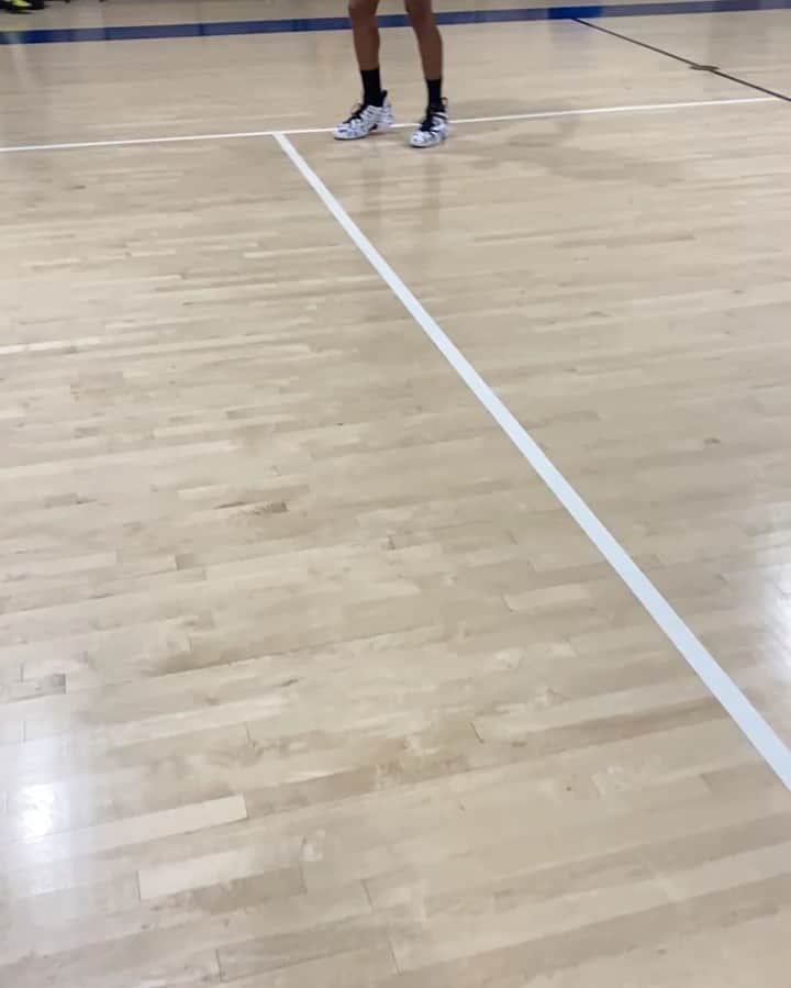 ラッセル・ウェストブルックのインスタグラム：「.........🤷🏾‍♂️」