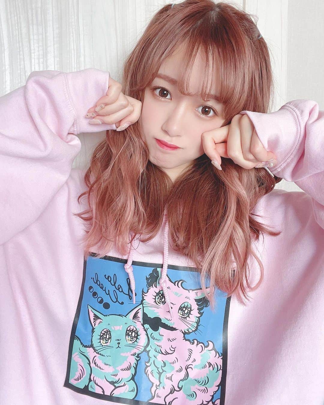のインスタグラム：「可愛いメンズサイズパーカー💗」