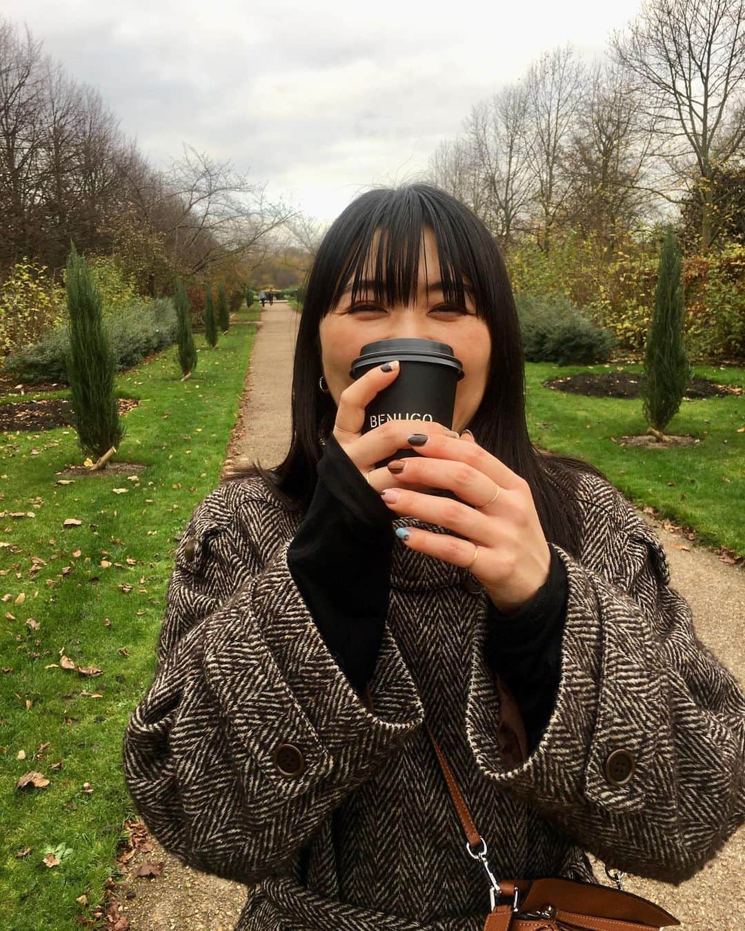 Yu-kiのインスタグラム：「Hello December🙌🏻Finally last day the second lockdown of England, I’m looking forward to seeing everyone from tomorrow! やっと今日でイギリスの2回目のロックダウンが終わる。明日からまた忙しい毎日の始まり。思えば今年2020年は3分の1家で過ごした。もう12月、良かったことはこの長いロックダウンのおかげで身体も心も健康的になれたこと。2020年残り1ヶ月、楽しむしかない😎#london」