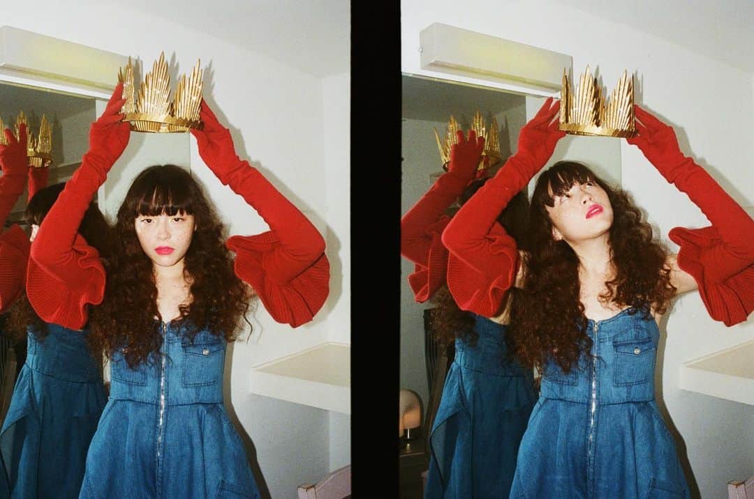 板橋よしえのインスタグラム：「. New Candy Stripper Magazine made with @sereeeenam   ::::::::::::::::::𝔾𝕚𝕣𝕝'𝕤 𝕘𝕒𝕫𝕖:::::::::::::::::: 👑👑👑👑👑👑👑👑👑👑👑  #candystripper  #candystripper_magazine」