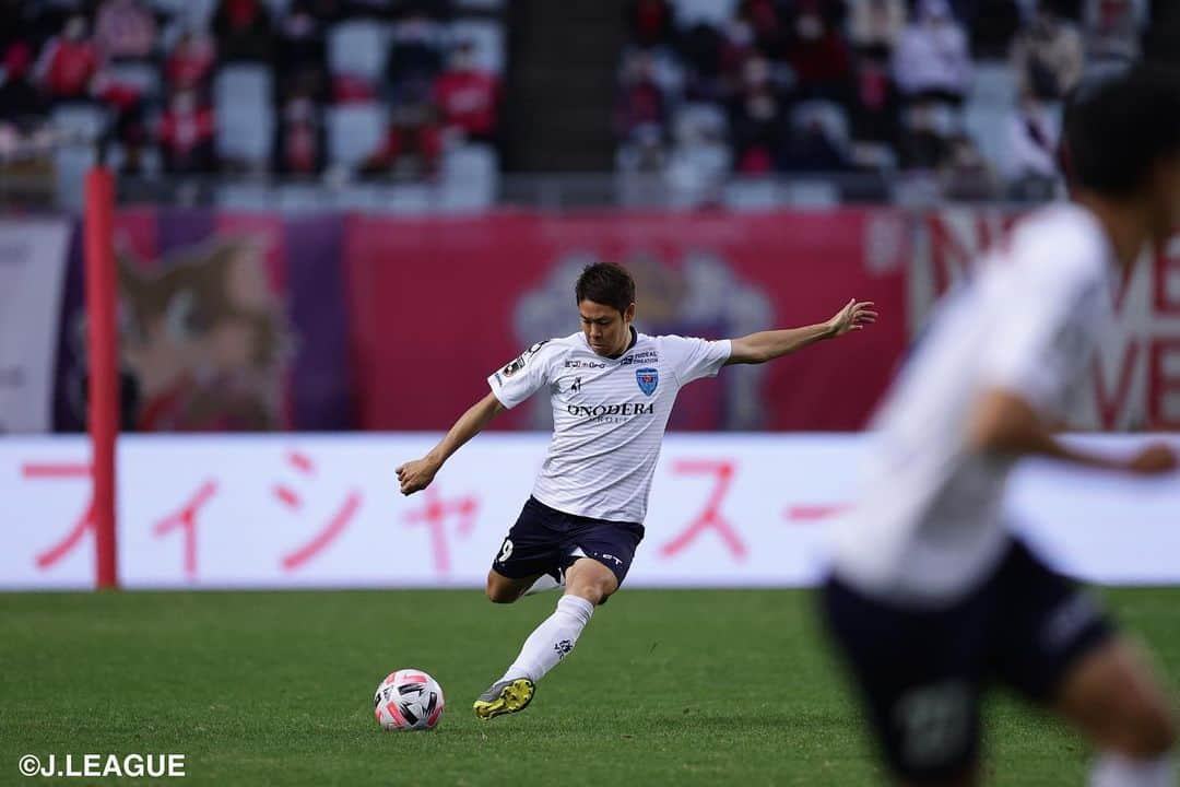 横浜FCさんのインスタグラム写真 - (横浜FCInstagram)「- 2020/11/29 vs CEREZO OSAKA - #yokohamafc #横浜FC #RECORDTHEBLUE #JLEAGUE #Jリーグ」12月1日 19時16分 - yokohamafc_official