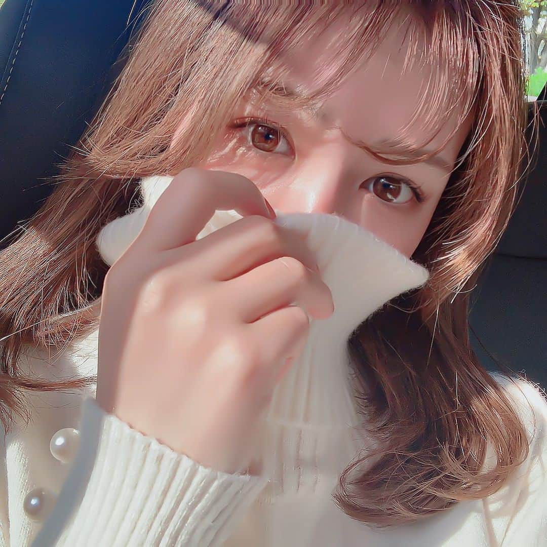 餃子のりさちゃんのインスタグラム：「今年もあと一ヶ月🎅🎄💓」