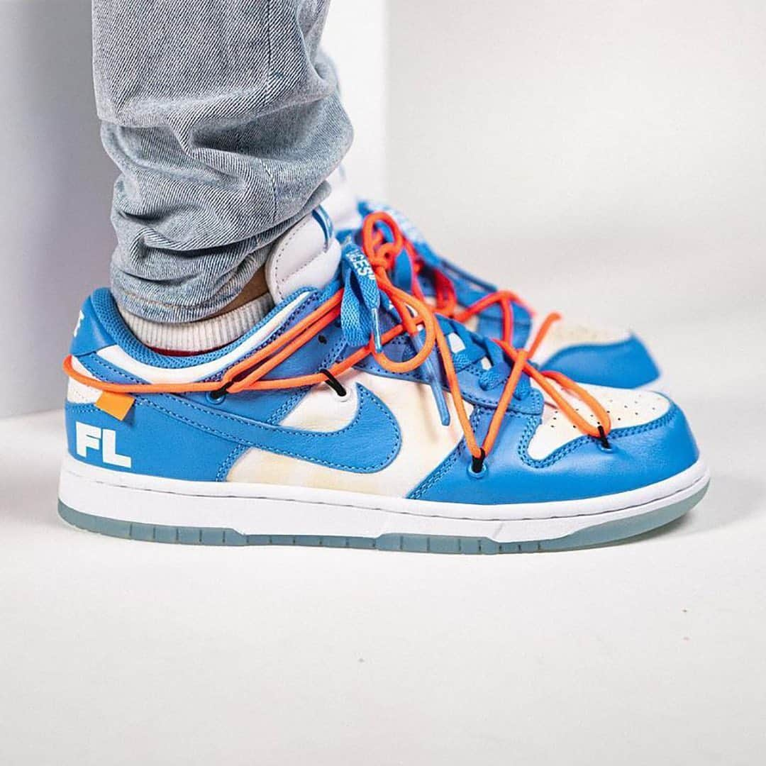 HYPEBEASTさんのインスタグラム写真 - (HYPEBEASTInstagram)「@hypebeastkicks: Take an on-feet look at the upcoming @off____white x @futuralaboratories @nike Dunk Low collab. Originally unveiled at the Off-White SS20 live stream, the orange and navy pair features @futuradosmil’s signature stencil artwork along with his signature, while the University Blue pair spotlights his artwork arrives on the inner panels in a faint yellow shade. Both come with a unique hiking boot-inspired lace anchor points with orange laces over the traditional sneaker lacing layout with navy laces. Stay tuned for a release date along with pricing. ⁠⠀ Photo: @repgod888」12月1日 19時46分 - hypebeast