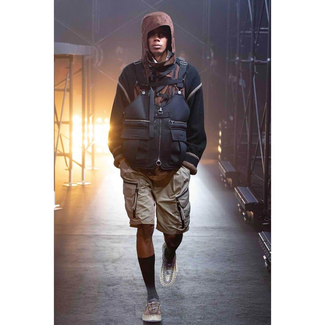 ミーンズワイルのインスタグラム：「[SS21 Collection “ERROR”]」