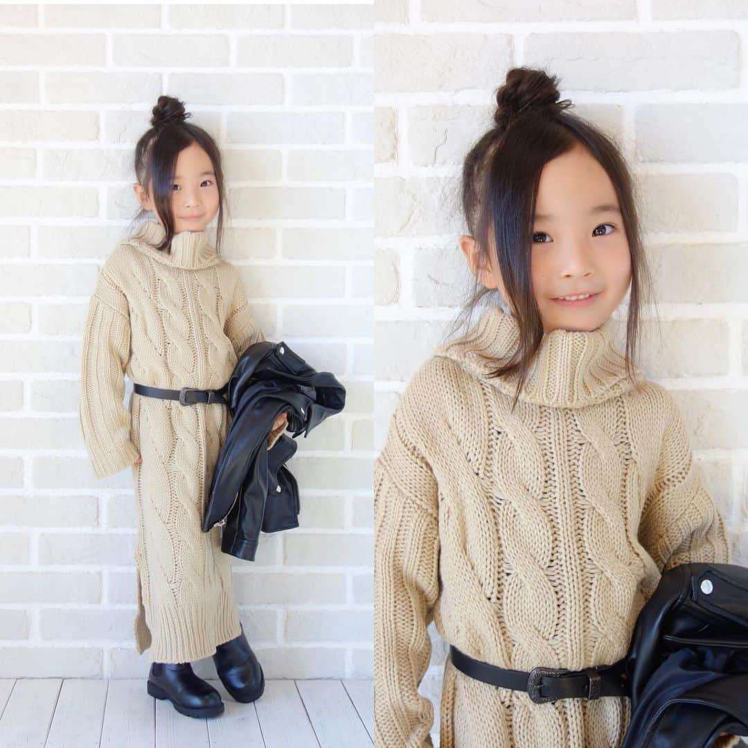 Saraのインスタグラム：「. coordinate♡ . @urbancherry_ さんの ケーブルニットロングワンピースで お姉さんコーデ🐻🤎 . ざっくり編みとロング丈がかわいい💓 ロング丈の縦長効果のおかげで 背が高く見えますネ。 . one-piece ▶︎ #urbancherry  boots ▶︎ #branshes  belt ▶︎ #zarakids  . #ootd #kids #kids_japan #kids_japan_ootd #kjp_ootd #kidsfahion #kidscode #kidsootd #kidswear #キッズコーデ #キッズファッション #インスタキッズ #urbancherry #branshes #zarakids #ライブドアインスタブロガー」