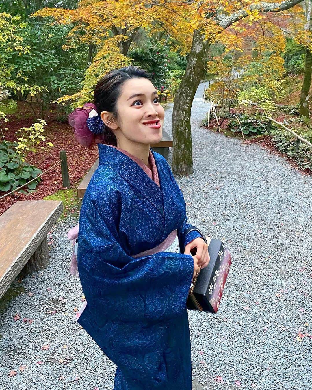 富久美玲のインスタグラム：「_ . . . 🍁🍁🍁 . . .」