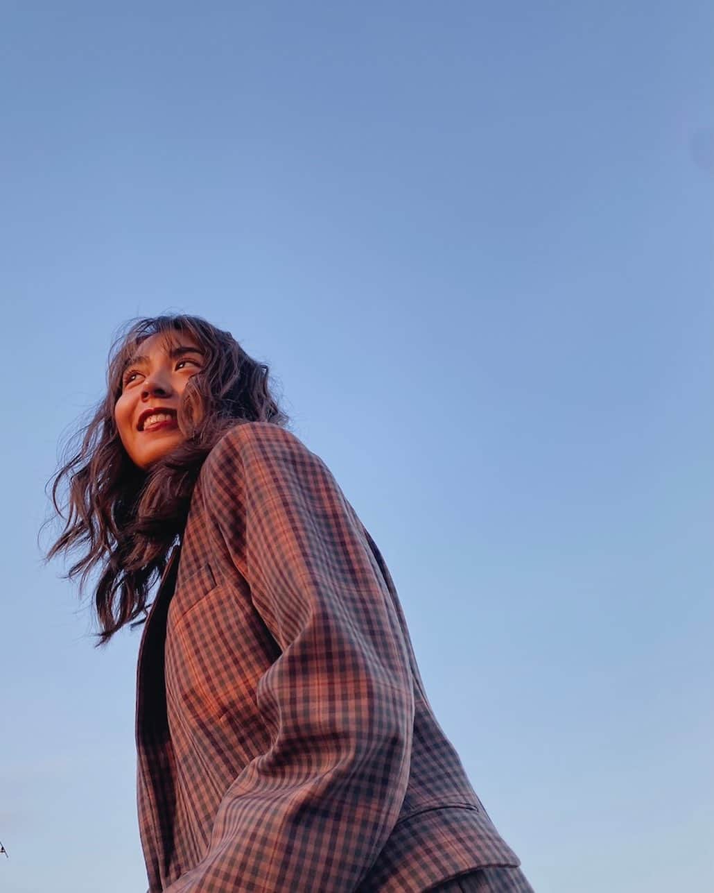 のインスタグラム：「Today🤍💜 今日は充実した1日。 また楽しいことが始まりそうな予感😌🤍✨ もうすぐ良き報告が出来ると思うのでもう少々お待ちください😆💗  Taken by Mom🤪✌🏽」