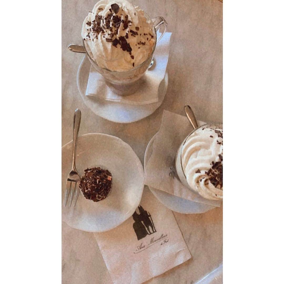 望月萌衣のグルメインスタ