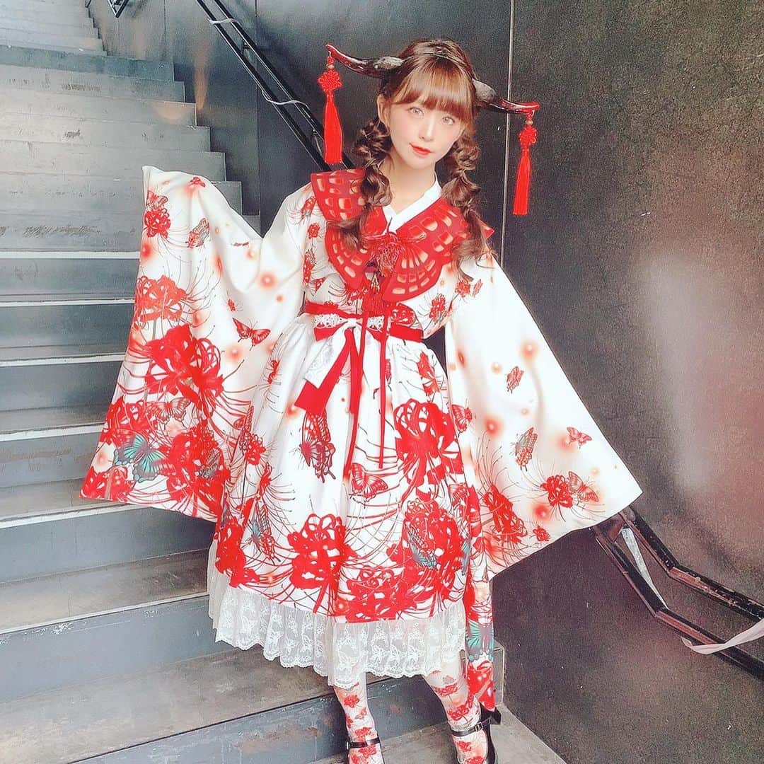 深澤翠さんのインスタグラム写真 - (深澤翠Instagram)「Royal  Princess Alice  H-POP to World Gothic & Lolita stageは こちらのお洋服でした♡  ウィッグ付けずに着ても可愛い！  #lolitafashion  #和ロリ #royalprincessalice」12月1日 22時01分 - midorifukasawa