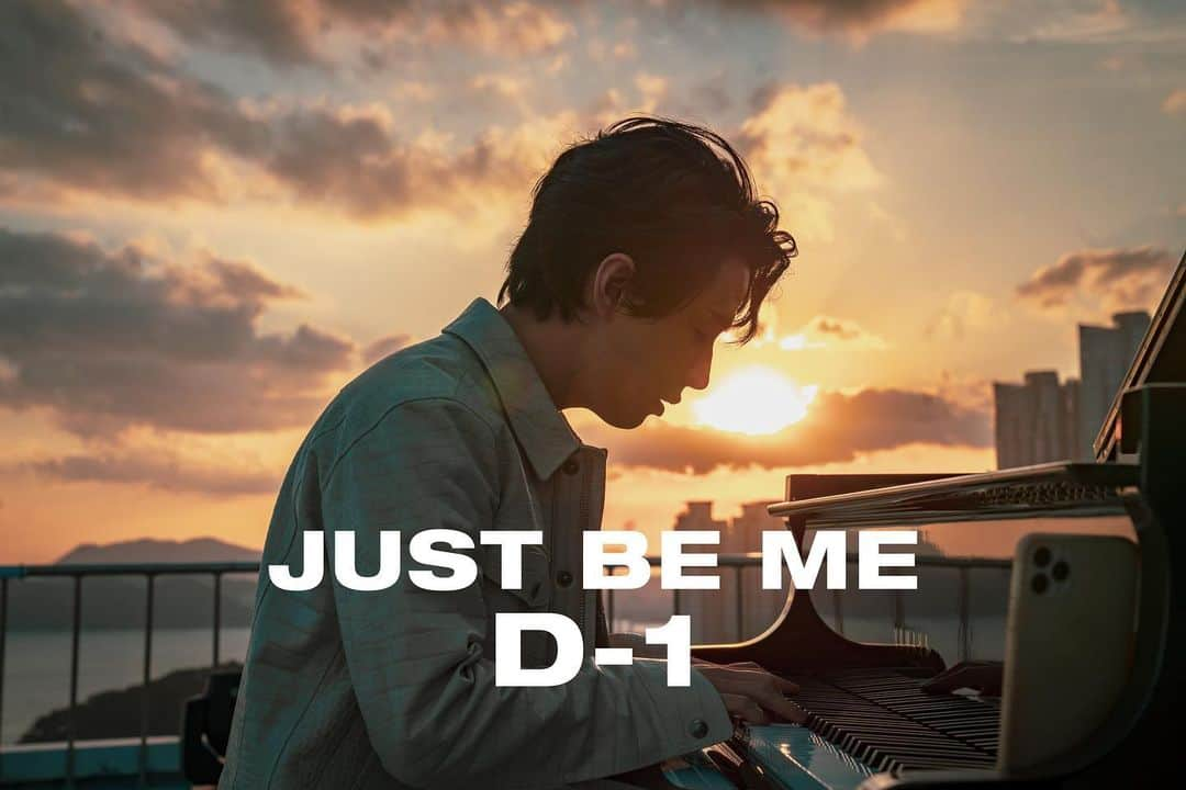 ヘンリーさんのインスタグラム写真 - (ヘンリーInstagram)「JUST BE ME mv out tomorrow 12pm KST #HENRYJOURNEY」12月1日 22時00分 - henryl89