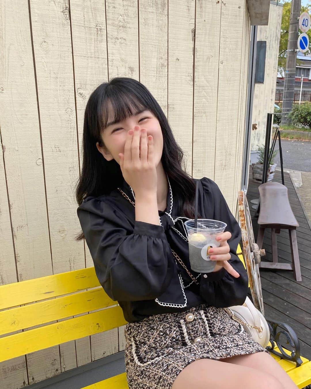 のインスタグラム：「きょうから12月！🎁 2020年残り１ヶ月、やり残すことないように〜… っていうのは大変な1年やったから難しいかもしれないけれど、 終わりよければすべてよしと言えるように！1日1日大切に、出来れば笑顔の日が多めで過ごせたらいいなぁ💭💭💭  #引き続き#地元山口県の写真#載せきれてないのですよぉ… #お付き合いください🤣❤️」