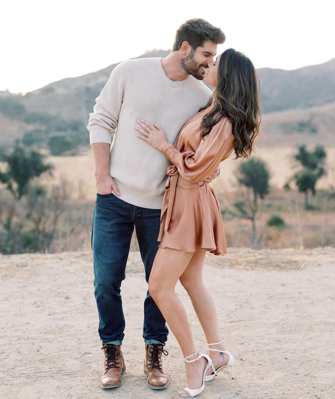 ニック・ベイトマンのインスタグラム：「Happy Birthday to my girl, my best friend and a truly amazing mom to Chase.」