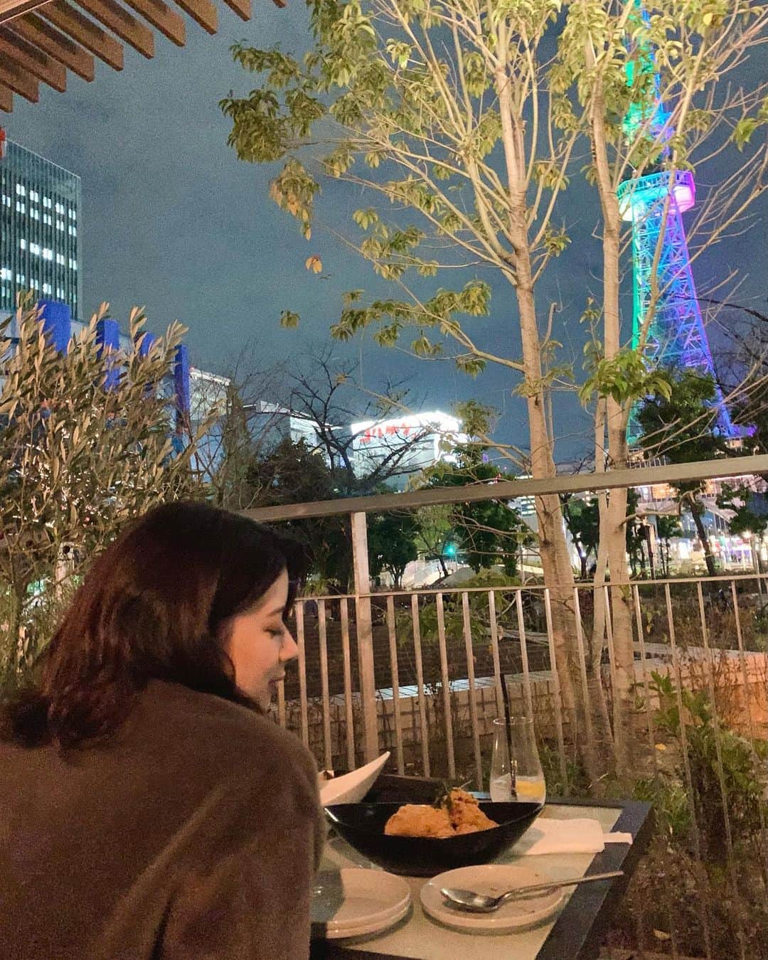 綾瀬麗奈さんのインスタグラム写真 綾瀬麗奈instagram オシャレディナーはまだ少し早かったみたい 爆笑すぎてる 名古屋テレビ塔 栄ディナー レイヤード久屋大通パーク オシャレディナー テラス席 Nagoya Japan 名古屋 ゲーム女子