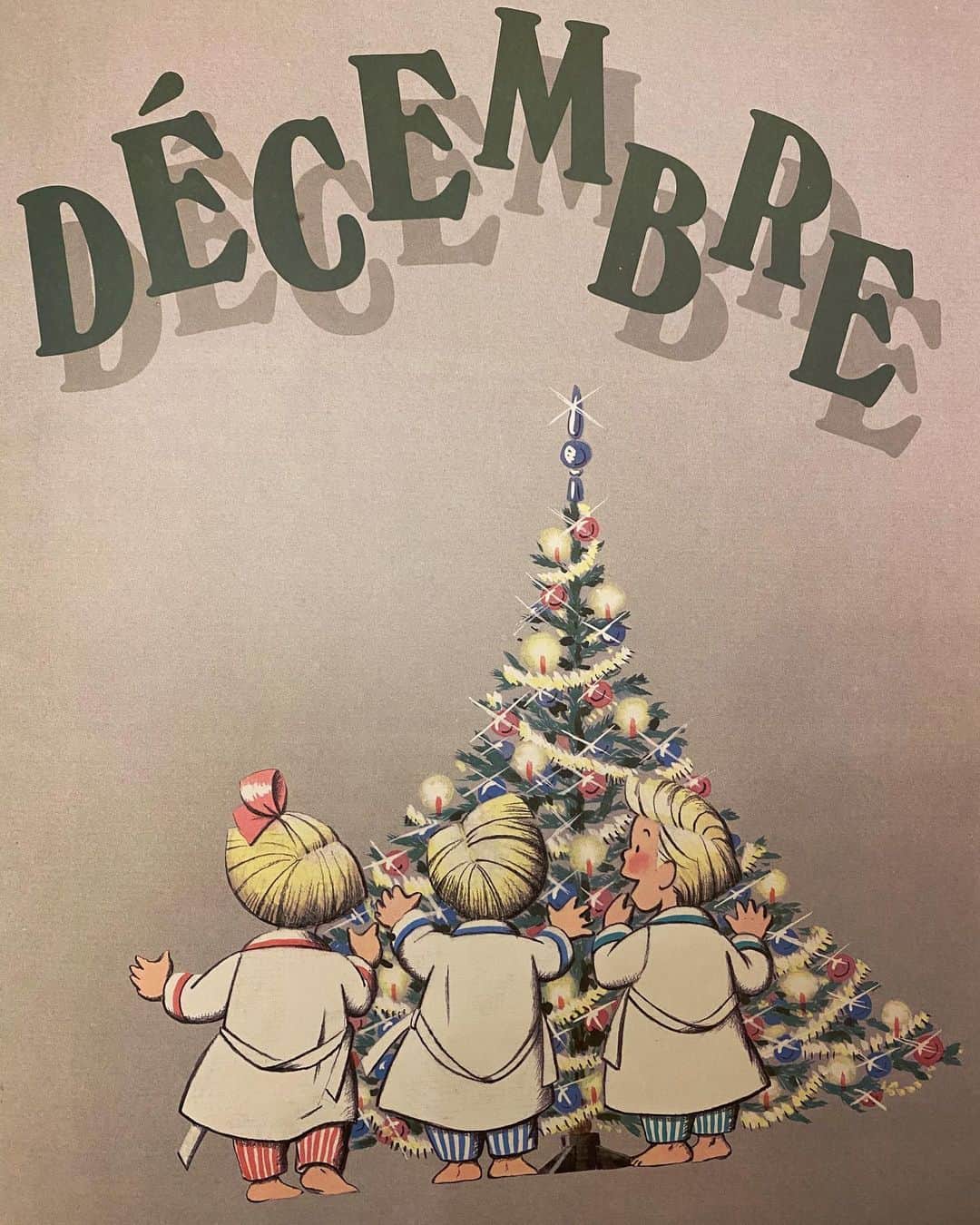 那須愛里さんのインスタグラム写真 - (那須愛里Instagram)「〝𝔻𝔼ℂ𝔼𝕄𝔹ℝ𝔼〟﻿ ﻿ 12月ꊛ໋̝❅☃﻿ ﻿ 2020年あと1ヶ月﻿ ﻿ ﻿ ﻿ コロナもあったけど、﻿ 👶🏻が産まれてきてくれた年。﻿ ﻿ あと1ヶ月悔いなくすごしましょ♡﻿ ﻿ ﻿ さぁ、12月は離乳食スタート➭﻿ がんばります‪︎‬ ‪︎☺︎﻿ .﻿ .﻿ .﻿ #décembre #december #hellodecember ﻿ #12月 #素敵な12月になりますように ﻿ #LesTriplés #LesTriples﻿ #NicoleLambert #Paris﻿ #みつごちゃん﻿ #三つ子ちゃん﻿ #ニコルランベール」12月1日 22時23分 - aaairixoxo