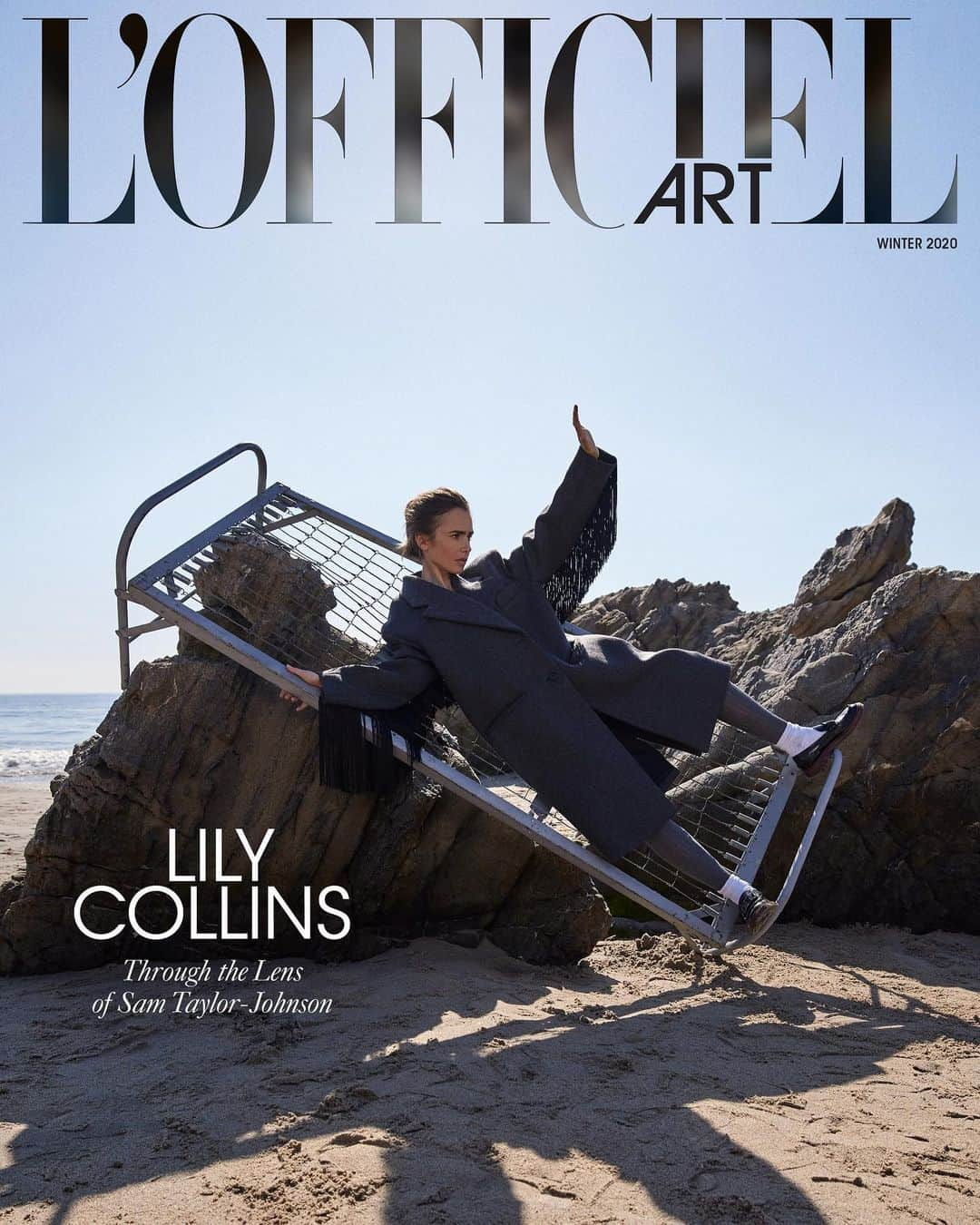 リリー・コリンズさんのインスタグラム写真 - (リリー・コリンズInstagram)「Can’t believe I’m on the cover of @lofficielusa, @lofficielparis, AND @lofficielitalia's Global Winter 2020 issue. When I was younger, I used to read L’Officiel religiously to see all of  the runways shows — so this is beyond surreal. Thank you @samtaylorjohnson for allowing me to be your muse in these beautiful images - more coming tomorrow...」12月1日 22時34分 - lilyjcollins