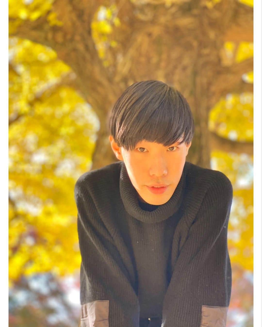 坂口涼太郎さんのインスタグラム写真 - (坂口涼太郎Instagram)「🖐📸 #涼短歌」12月1日 22時55分 - ryotarosakaguchi