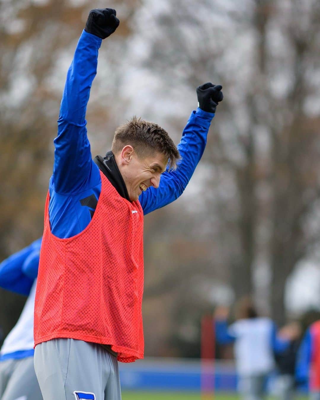 ヘルタ・ベルリンのインスタグラム：「😃😃😃 . . #BSCFCU #HaHoHe #herthabsc」