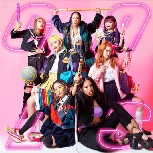 あっこのインスタグラム：「..✨💖OUT NOW💖✨..  Zoomgalsちゃん新曲 "GALS feat.大門弥生"  12/2(wed)20:00 MVプレミア公開  ✨💖🦋✨💖✨🦋💖✨」