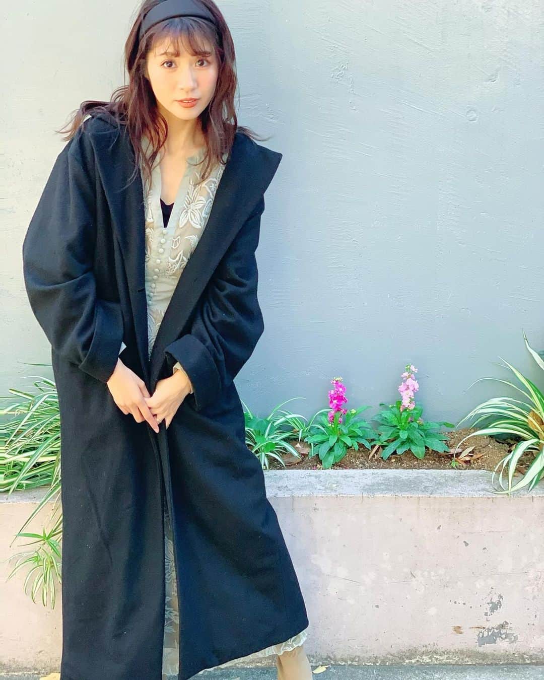 木本夕貴のインスタグラム：「数日前。  👗#ameri 🧥#daddysgirl  📷OKA  ※撮影時だけマスク外してます」