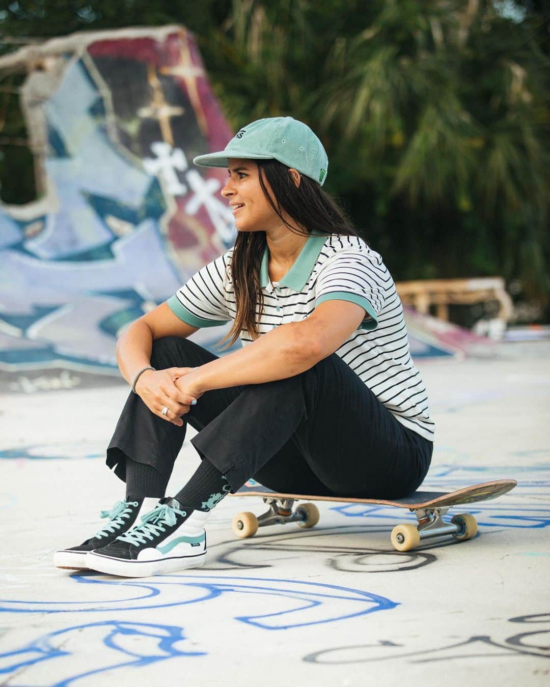 Vans Skateさんのインスタグラム写真 - (Vans SkateInstagram)「Add a pop from the tropics to your closet with the @Fabiana_Delfino signature Sk8-Hi Pro and apparel collection at skate shops now. Learn more and find a retailer near you at vans.com/skate 📷: @Matt_Roy」12月2日 0時36分 - vansskate