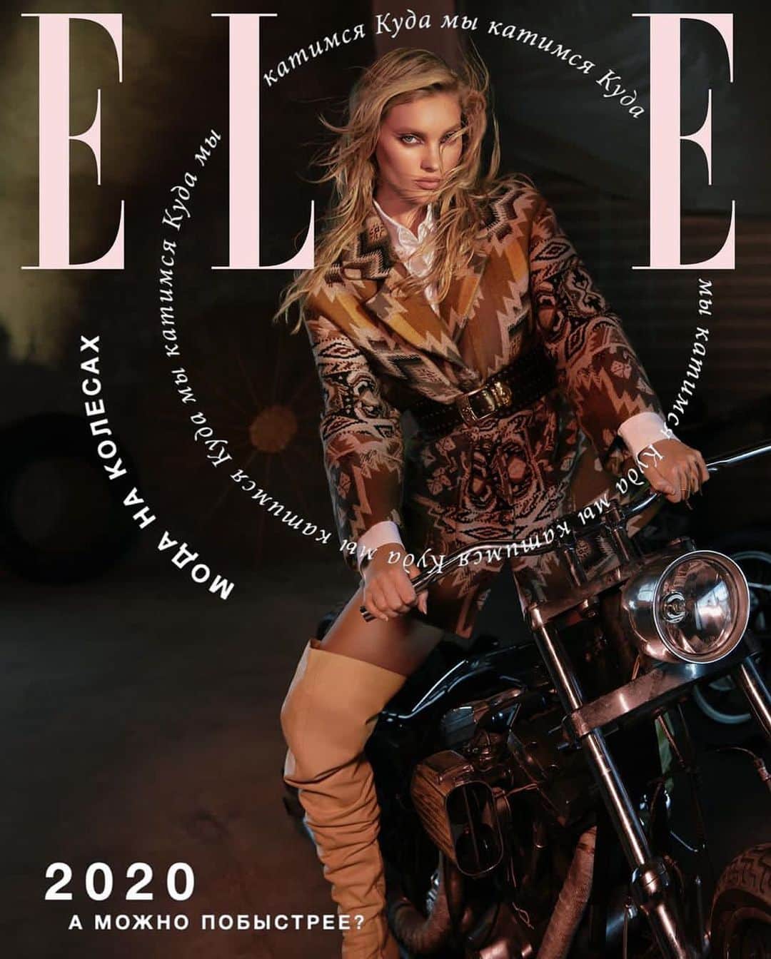 エトロさんのインスタグラム写真 - (エトロInstagram)「@hoskelsa stars on the cover of @elle_russia December 2020 issue while wearing a jacquard jacket from the Women's Fall-Winter 20 collection featuring folk-inspired placed ethnic geometric patterns.⁣ ⁣ Photographed: @gregswalesart;⁣ Production: @alexeyg @anna-verkh;⁣ Styled: @st.raffi @artdeptagencyla.⁣ #ETROeditorials #ETRO」12月2日 1時49分 - etro
