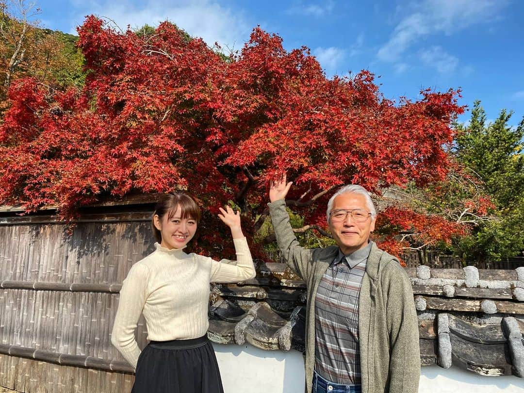 岩野理沙さんのインスタグラム写真 - (岩野理沙Instagram)「12月の佐伯深掘り漫遊記は 「毛利高政」を深掘りしています🥰♥️  宮明さんがずーっと疑問に思っていたことを謎解きます🤔✨🏵️  私は話を聴くのが面白くて、 聞き入っていました笑  今年最後の漫遊記！ 是非お楽しみ下さい(*^^*)  #佐伯　#佐伯深掘り漫遊記　#紅葉　#宮明さん　#歴史　#毛利高政　#12月　#ケーブルテレビ佐伯」12月2日 12時04分 - risaiwano