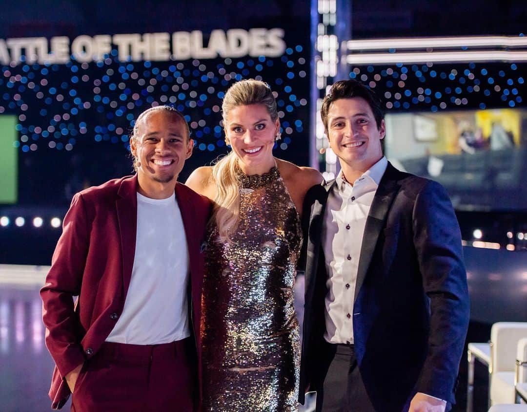 エラッジ・バルデのインスタグラム：「What a memorable and fulfilling journey it was to be on Battle of the Blades as a judge for season 6!! • To all the Hockey Players and Figure Skaters, you should be proud of your journey. It was beautiful to watch your growth as skaters and as people. Congrats! • Thank you @cbcbattle @sandra_bezic @mlysakow for the unforgettable opportunity. • Thank you @lisawilliamsstyle for the sick outfits 🔥 • Lastly, thank you @natspooner5 @scottmoir14 for sharing the judges stage with me. It was an honor to be sitting next to the both of you 🙏🏽 • 📸 @danielleearlphotography #BOTB」