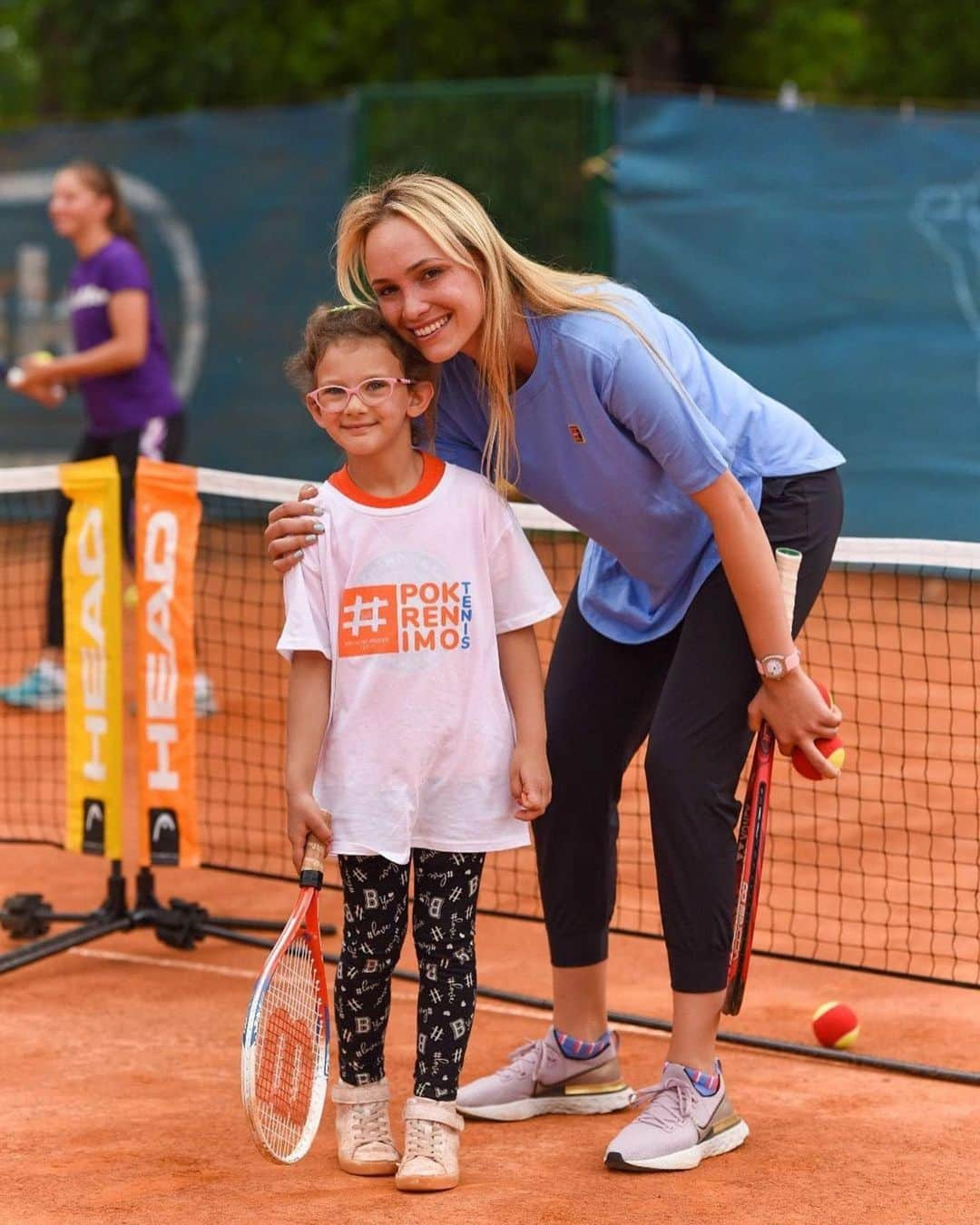 WTA（女子テニス協会）さんのインスタグラム写真 - (WTA（女子テニス協会）Instagram)「😊🙏 #GivingTuesday #Repost @donnavekic ・・・ #GivingTuesday throwback to our tournament earlier this year where all the donations were given to @kbc.osijek to fight Covid-19 🙏🏻     Also, stay tuned I’m going to be doing giveaways during this month to thank you for your support 🥳🙏🏻❤️ #giveback #giveaway #kidsday #love #charity」12月2日 5時49分 - wta