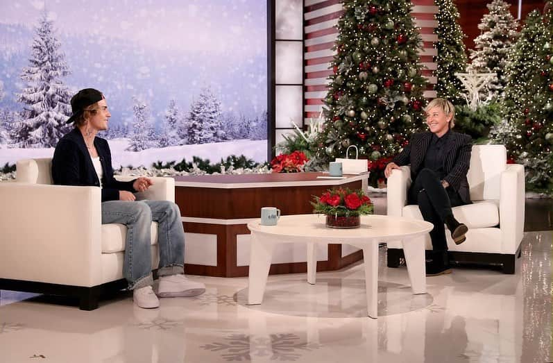 ジャスティン・ビーバーさんのインスタグラム写真 - (ジャスティン・ビーバーInstagram)「Always adore my time with you @theellenshow . Thank you for being so gracious and kind to me over the years . Love you so much. 🥰🥰」12月2日 5時59分 - justinbieber