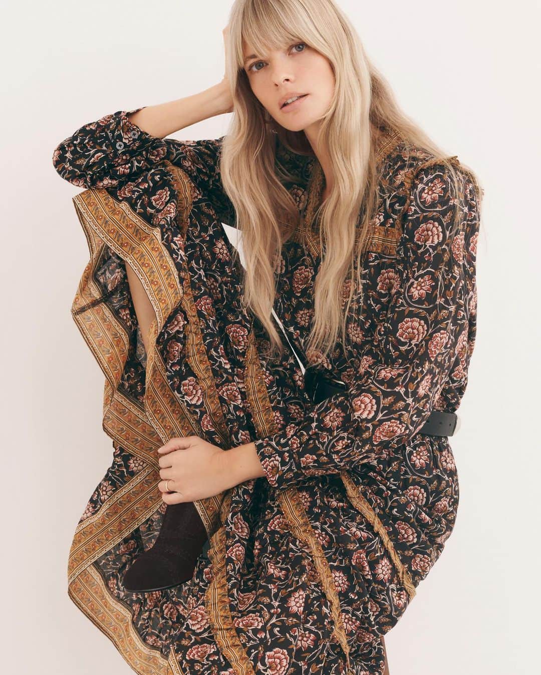 Anthropologieさんのインスタグラム写真 - (AnthropologieInstagram)「Meet Othilia: Our latest only-at-Anthro capsule featuring intricately detailed dresses, artisanal prints, and pin-tucked flourishes ❤️ (link in bio to shop)」12月2日 6時04分 - anthropologie