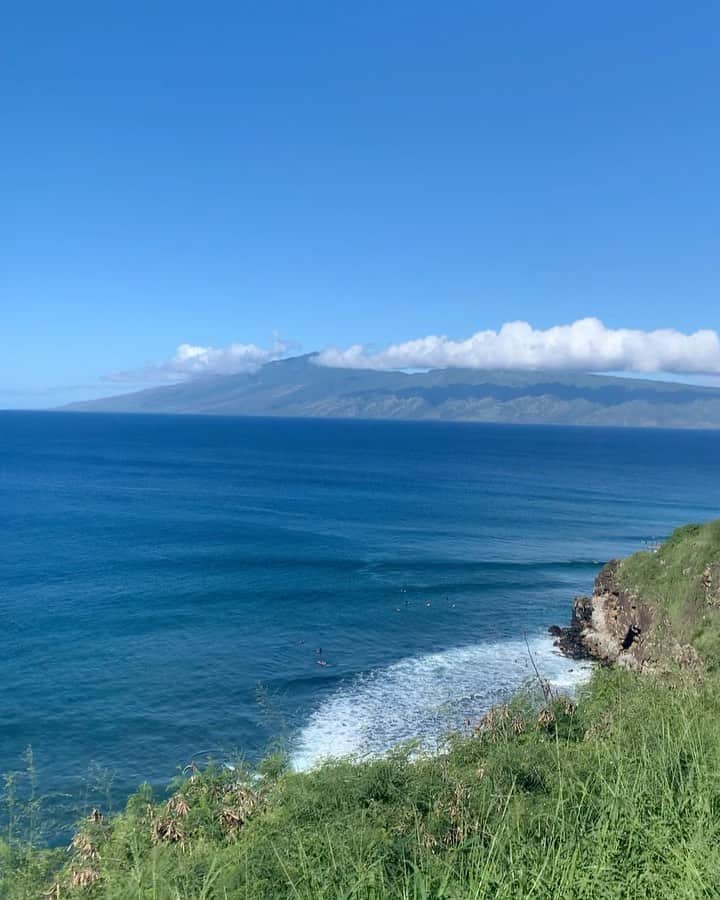 カリッサ・ムーアのインスタグラム：「As good as it gets... now just waiting for waves 😊」