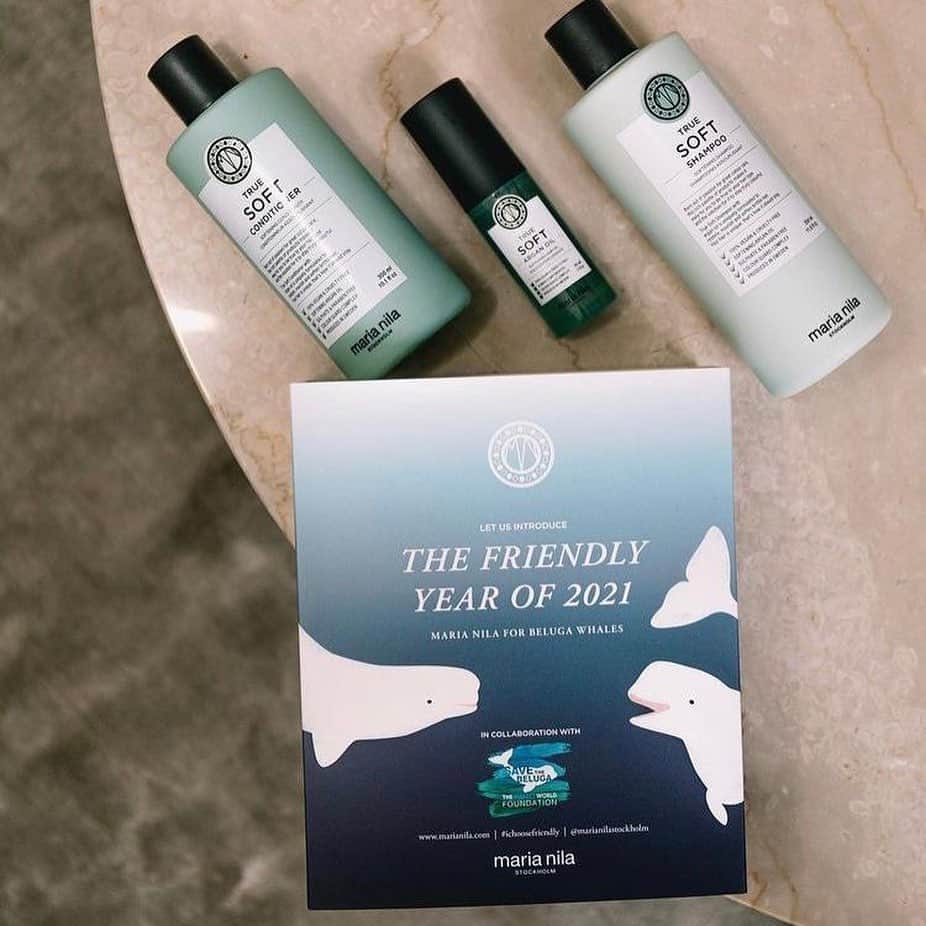 CosmoProf Beautyさんのインスタグラム写真 - (CosmoProf BeautyInstagram)「Continuing our #GivingTuesday series, we're sharing brands that give back to the community. ⁣  P.S. you can support Maria Nila's cause by purchasing the Holiday Box. Also, you can support Paul Mitchell and SAVE on select products during our extended Cyber Monday sale at Cosmo Prof.  ⁣ Maria Nila donates $2 for every Holiday Box that is sold to the Beluga Whale Sanctuary.  ⁣ Over the years, John Paul Mitchell Systems® and Paul Mitchell Schools have donated millions of dollars to hundreds of philanthropic causes: from environmental protection to children’s charities and human rights. They mobilize the entire John Paul Mitchell Systems® community to get involved and lend a hand.⁣ ⁣ SHOP via #LinkInBio⁣⁣ ⁣⁣ #repost #cosmoprofbeauty #licensedtocreate #paulmitchell #marianila」12月2日 6時26分 - cosmoprofbeauty