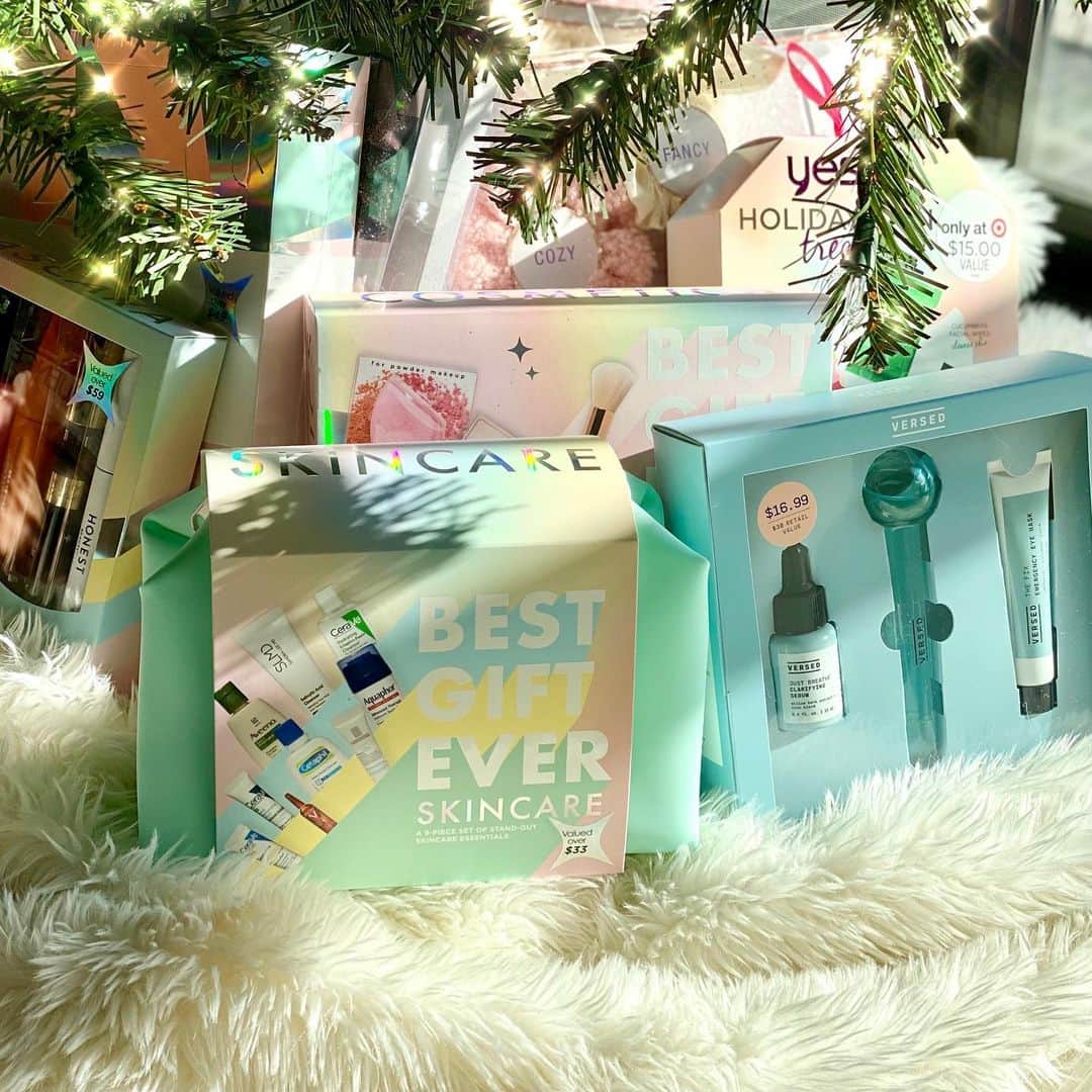 Target Styleさんのインスタグラム写真 - (Target StyleInstagram)「Skincare gift sets under $20 you might want to keep for yourself. 👀」12月2日 6時38分 - targetstyle