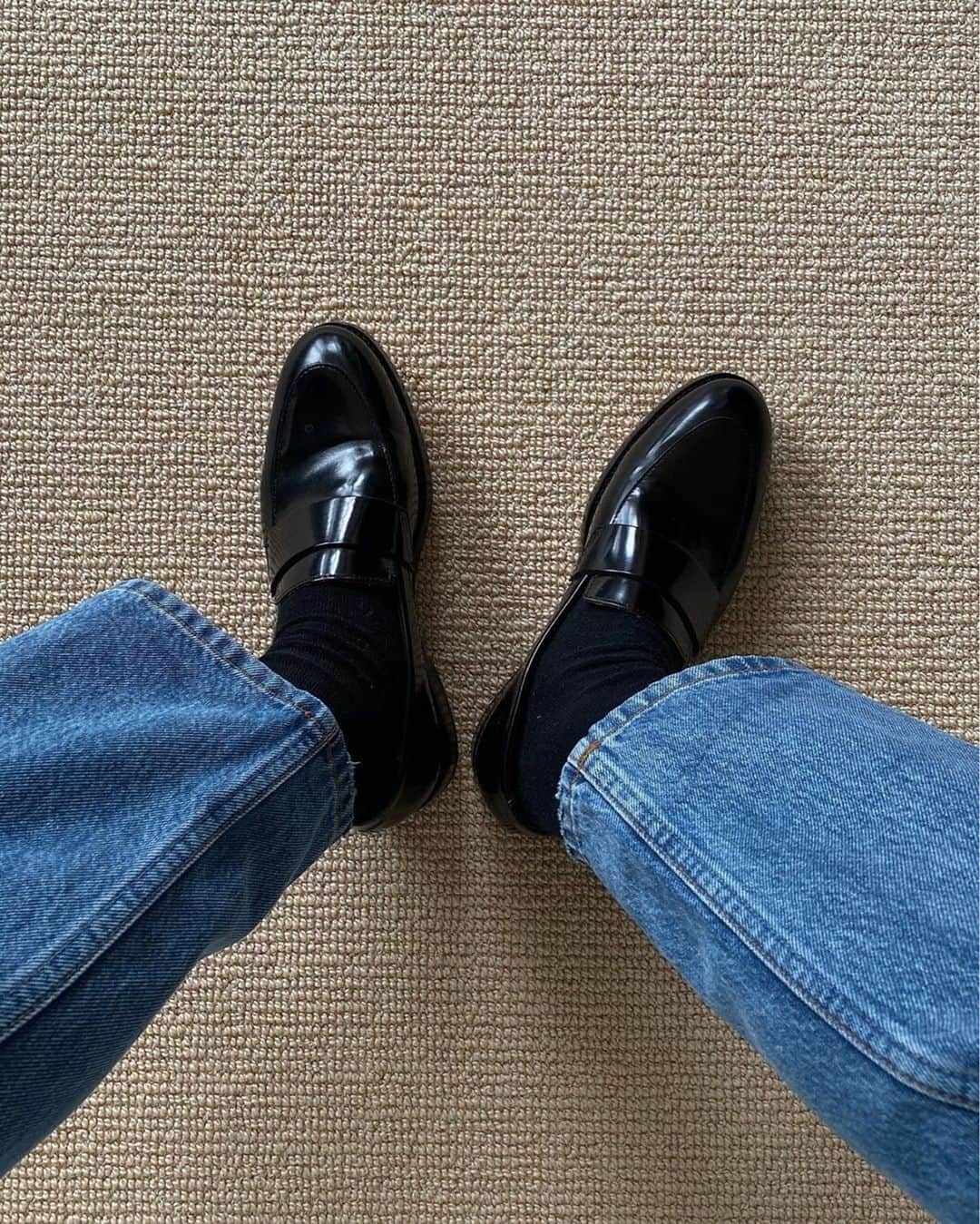 ウォントのインスタグラム：「Our feminine-meets-masculine Tereza loafer via @sasha.mei.  #wantlesessentiels #worldofwant #wearingwant」
